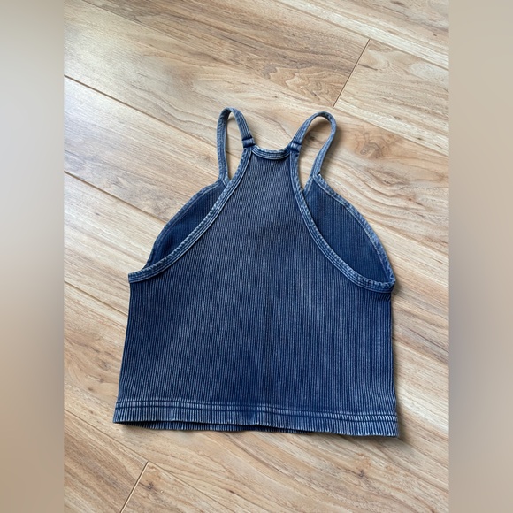 Free People Happiness Runs Crop - Picture 5 of 7